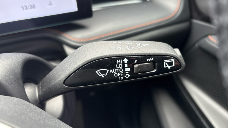 MG HS 1.5 T-GDI Trophy 5dr DCT Petrol Hatchback